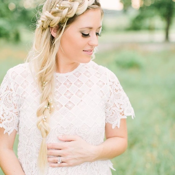 Forever 21 Dresses & Skirts - Photoshoot maxi & lace crop top, can separate